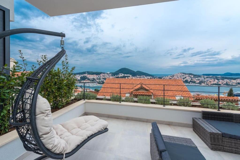 Apartamento Walking Distance Old Town 120M2,Garden,View,Garage Dubrovnik Exterior foto