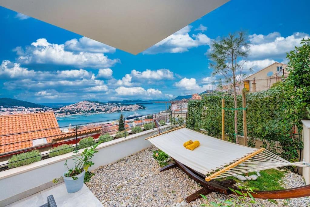 Apartamento Walking Distance Old Town 120M2,Garden,View,Garage Dubrovnik Exterior foto