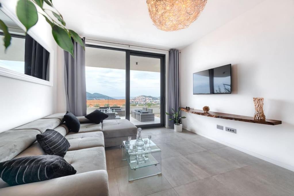 Apartamento Walking Distance Old Town 120M2,Garden,View,Garage Dubrovnik Exterior foto
