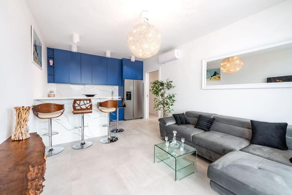 Apartamento Walking Distance Old Town 120M2,Garden,View,Garage Dubrovnik Exterior foto