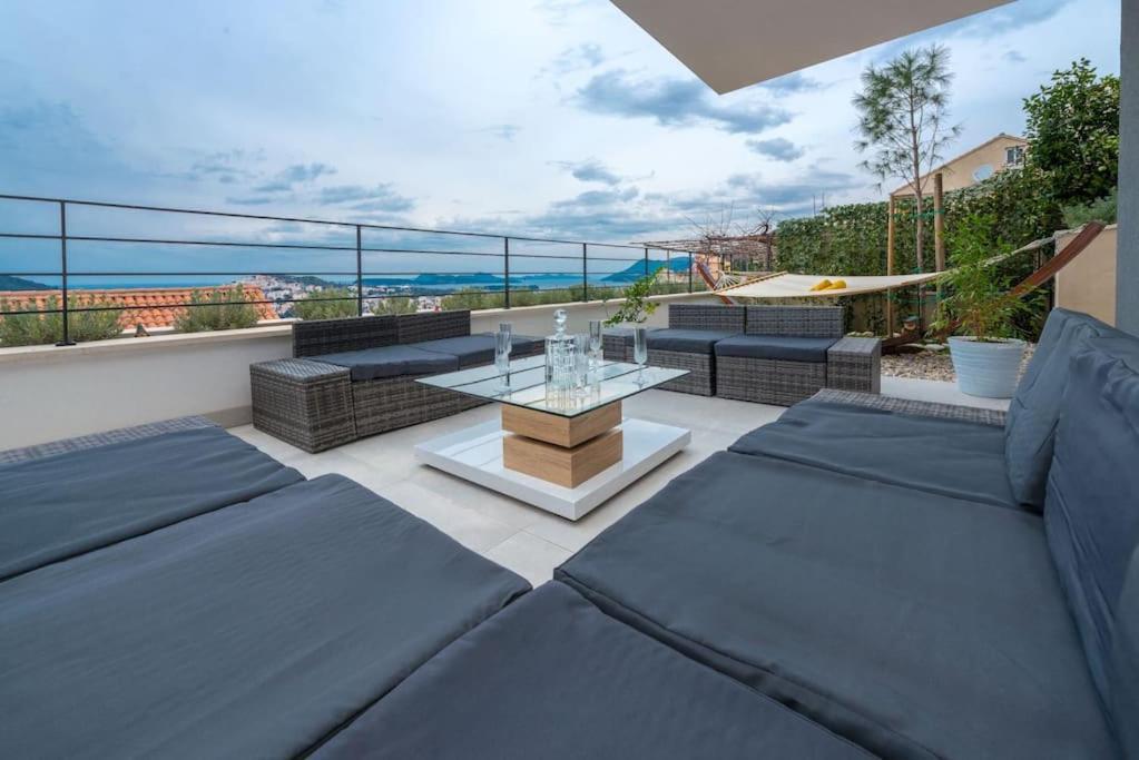 Apartamento Walking Distance Old Town 120M2,Garden,View,Garage Dubrovnik Exterior foto