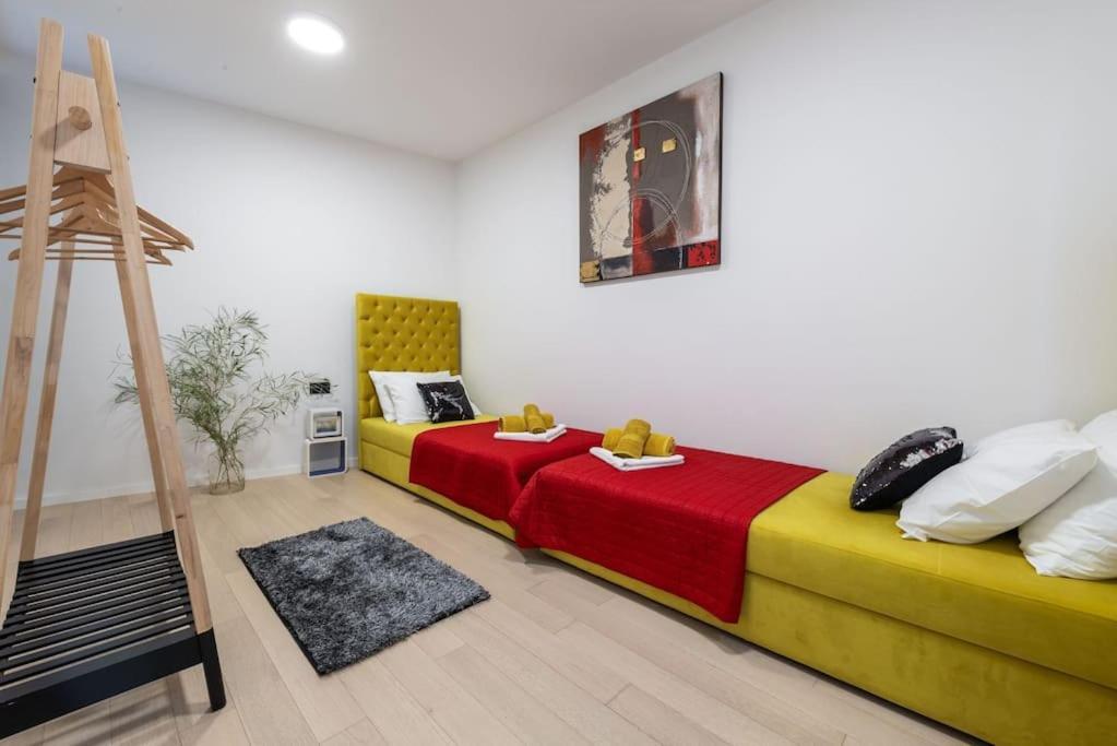Apartamento Walking Distance Old Town 120M2,Garden,View,Garage Dubrovnik Exterior foto